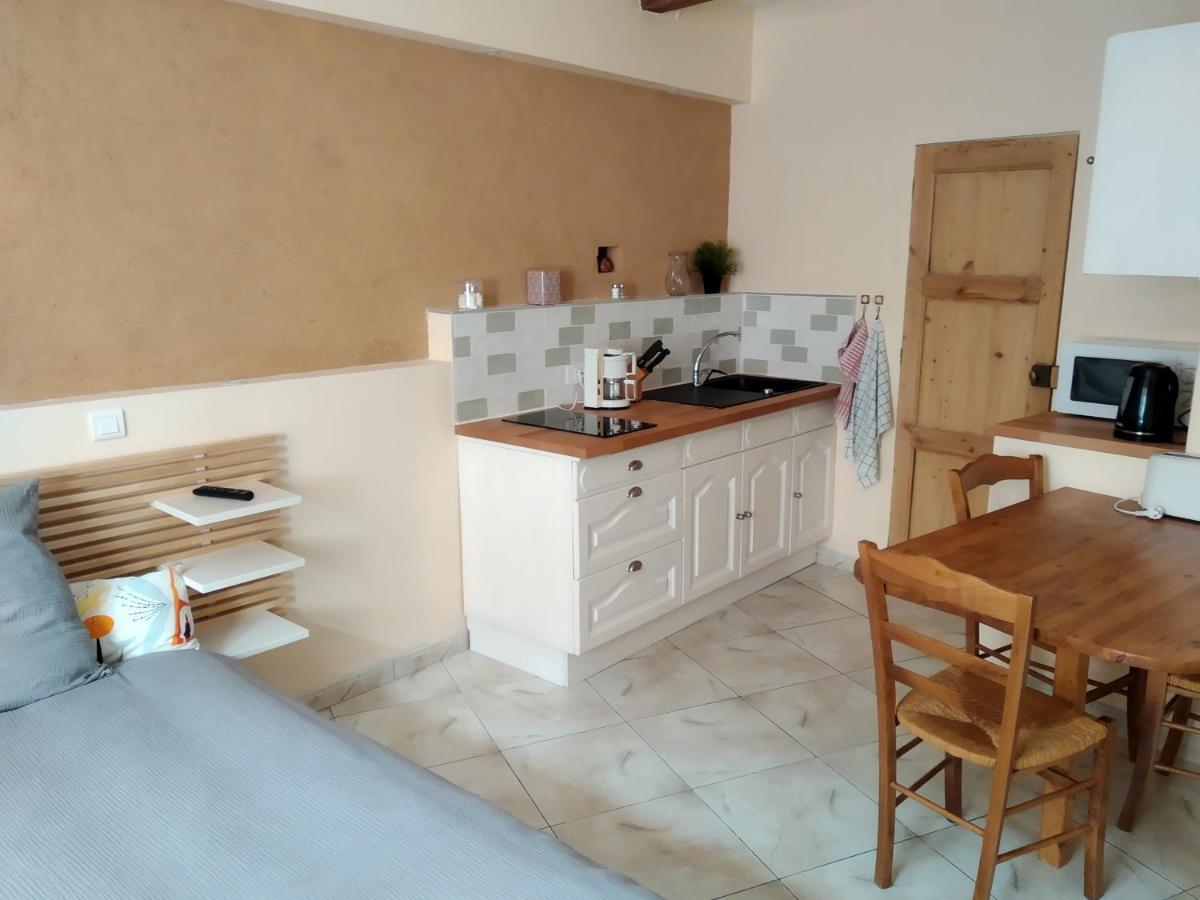 Au Coeur De Montastruc-La-Conseillere - Chambres D'Hotes Εξωτερικό φωτογραφία